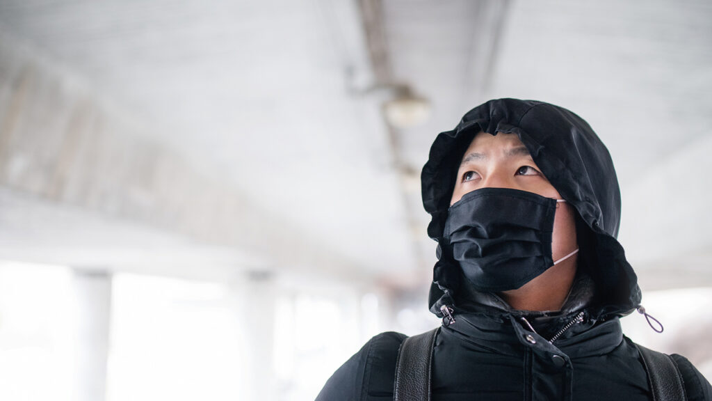 mencegah ispa dengan memakai masker