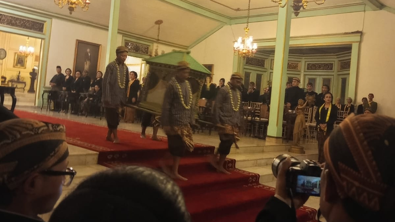 Kirab 1 Suro Mangkunegaran